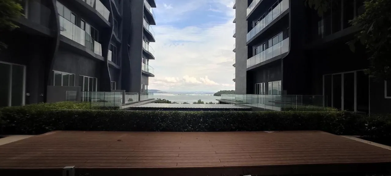Infinite Seaview With Penang Bridge Suite With Sunrise Up To 11 Person Bayan Lepas Holiday home