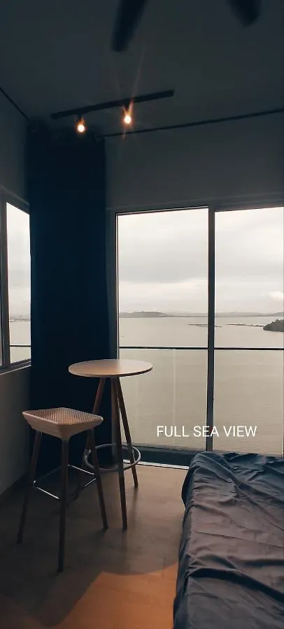 Infinite Seaview With Penang Bridge Suite With Sunrise Up To 11 Person Bayan Lepas Holiday home