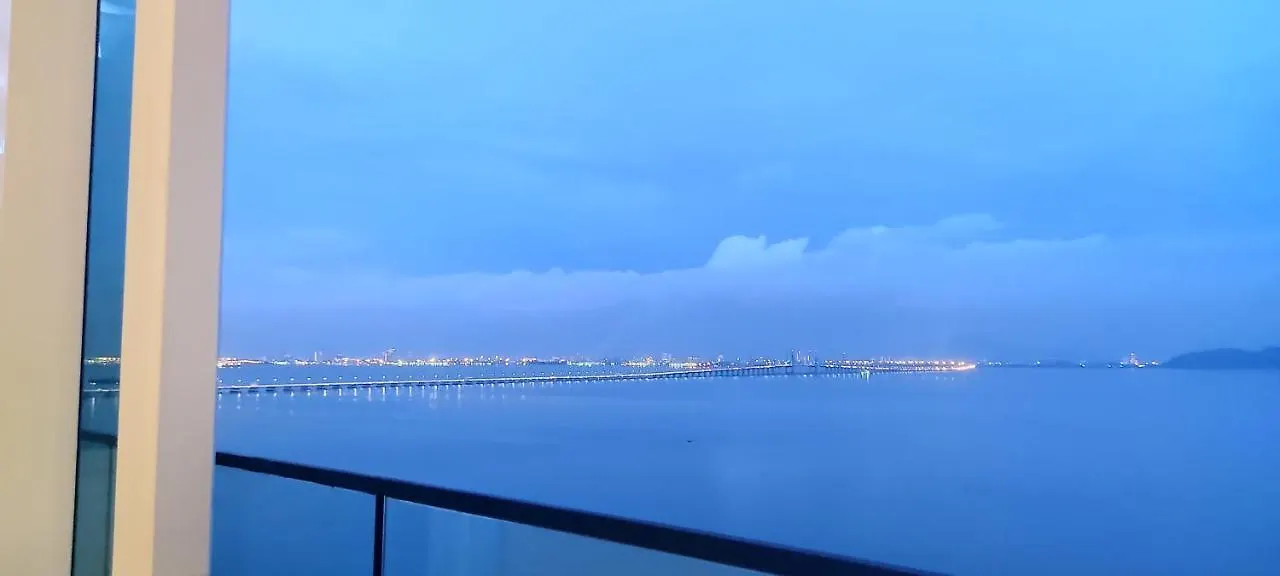 Infinite Seaview With Penang Bridge Suite With Sunrise Up To 11 Person Bayan Lepas 0*,  Malaysia