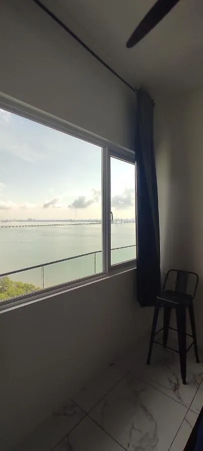 Infinite Seaview With Penang Bridge Suite With Sunrise Up To 11 Person Bayan Lepas