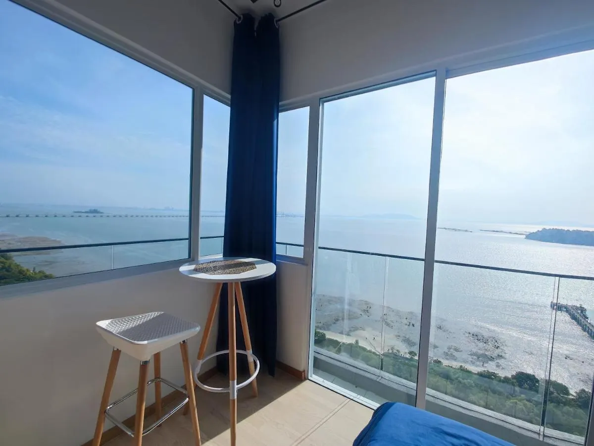 Infinite Seaview With Penang Bridge Suite With Sunrise Up To 11 Person Bayan Lepas Holiday home